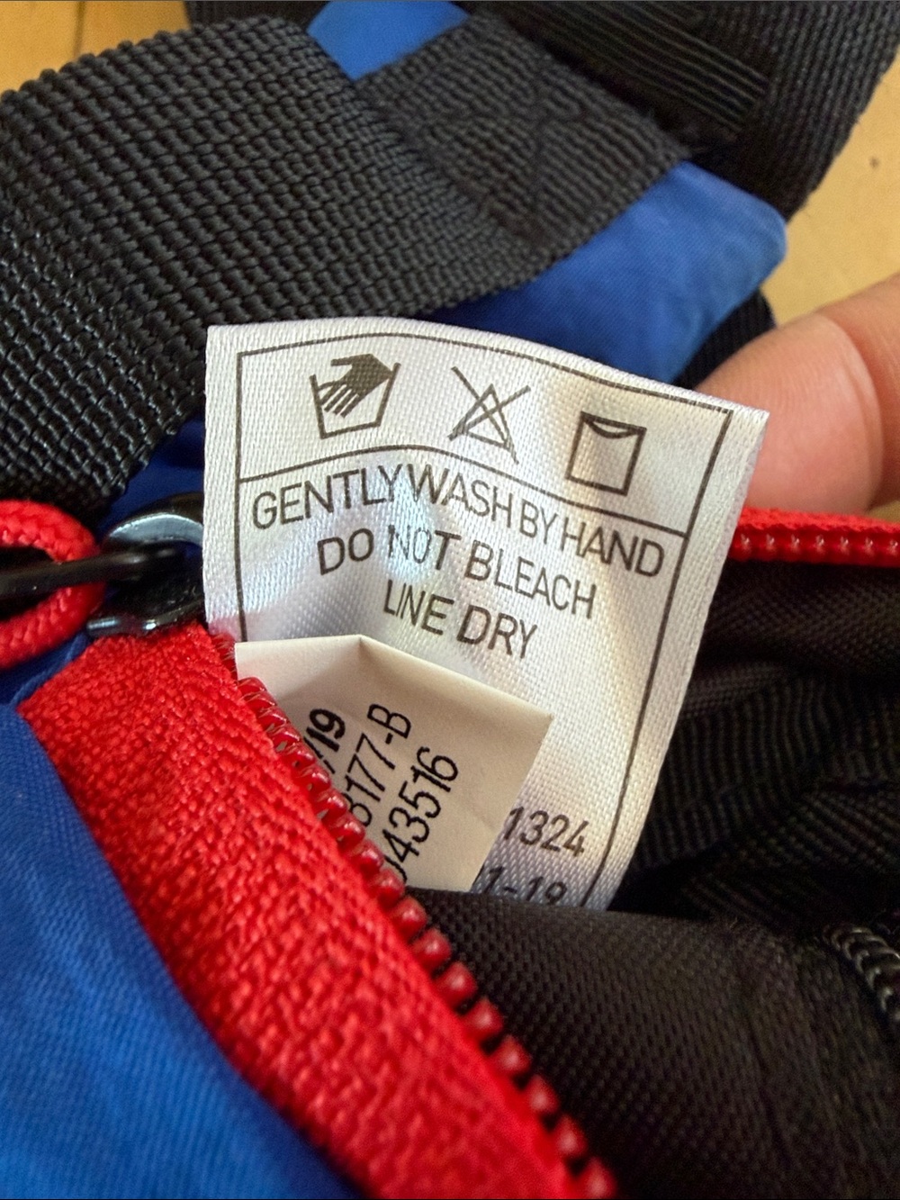 adidas Blue Belt Bag with Red Trim - Picture 6 of 6